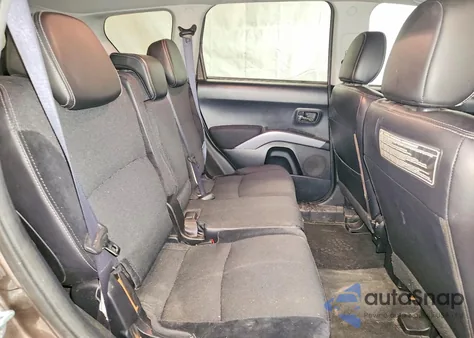 2010 Mitsubishi Outlander Se z USA, uszkodzony, nr VIN JA4AT3AW6AZ015061